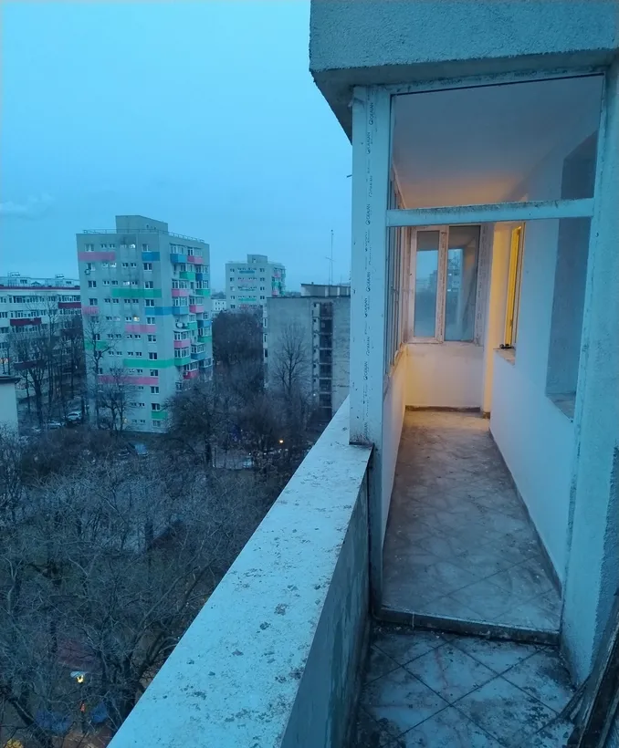 Giurgiului Berceni in spate la Piata Progresul 10 minute metrou