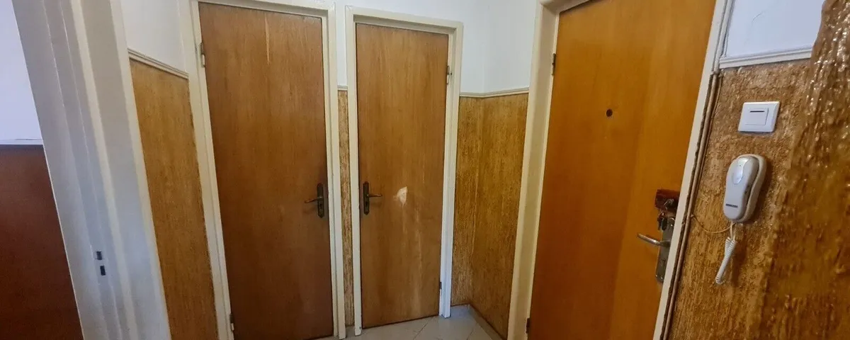 Titan Piata Trapezului 5 minute metrou apartament 4 camere