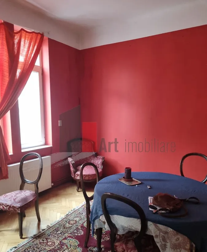 Apartament 4 camere piata izvorul rece