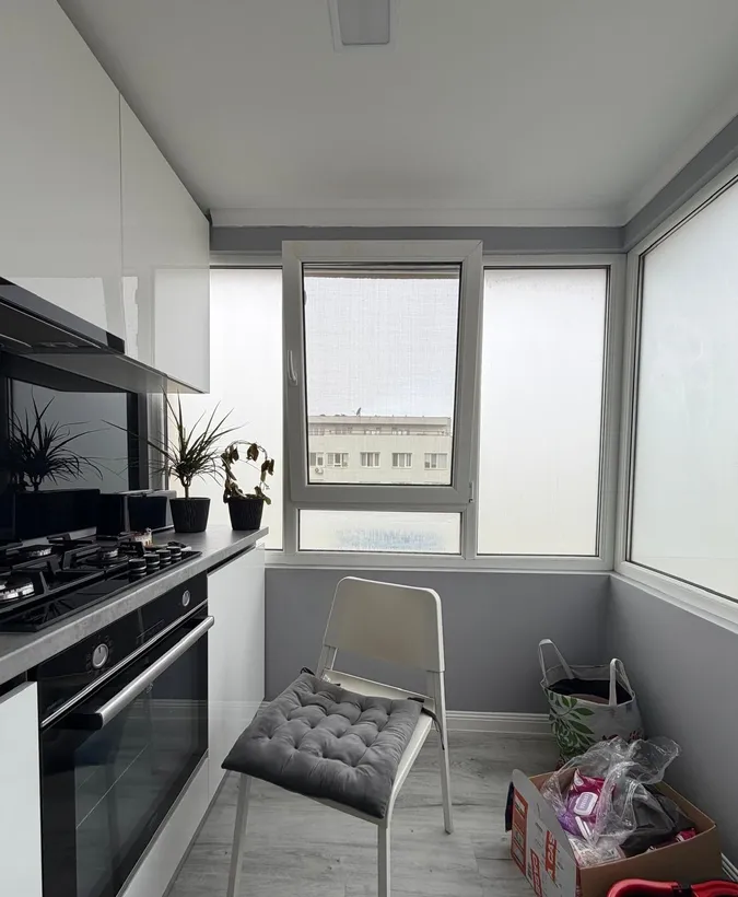 1 Decembrie 1918 3 4 minute metrou renovat complet