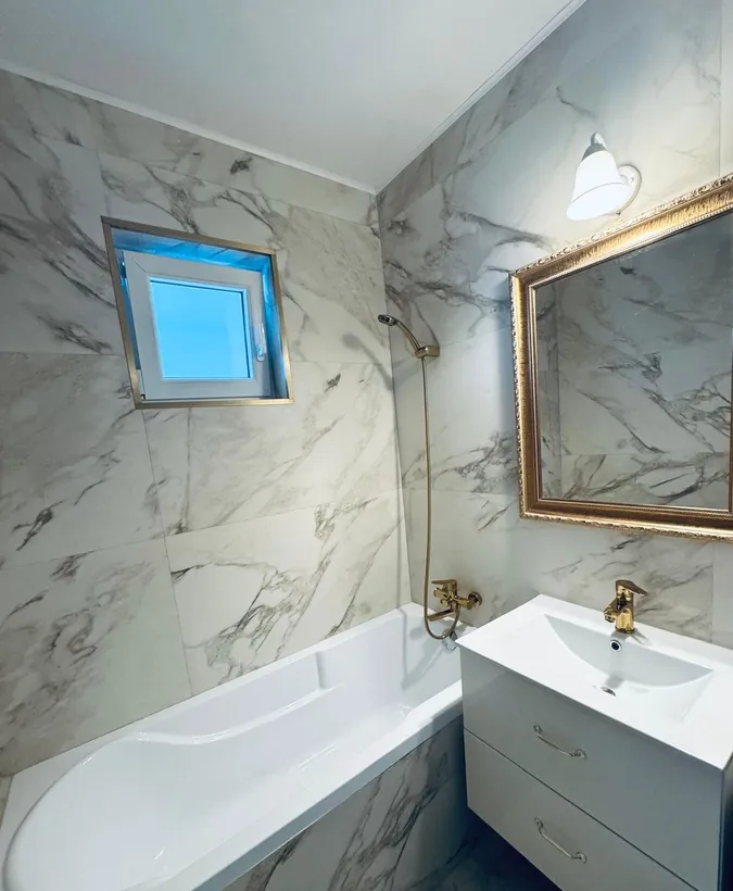 Titan Barajul Dunarii P ta Minis