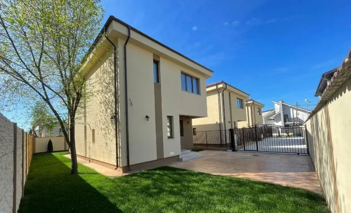 Parc Ghindiceni vila P 1 4 camere 3 bai 240 mp teren