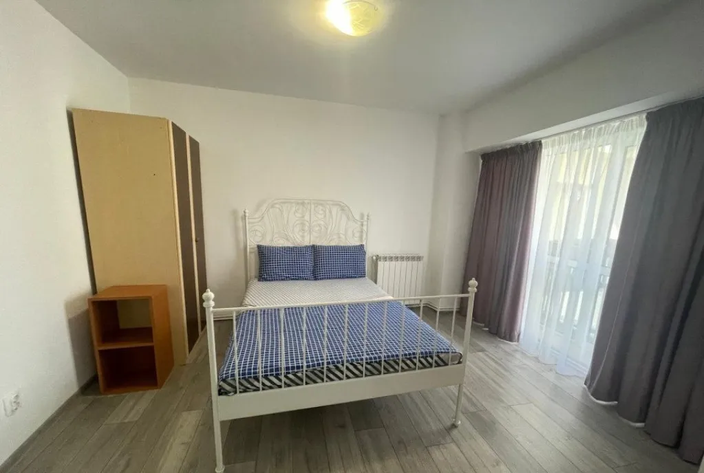 Apartament 3 camere parcare 81mp utili zona Unirii