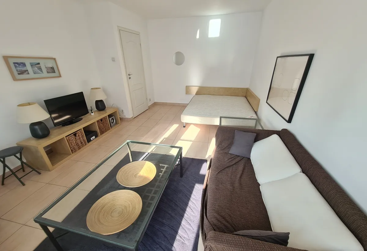 Eroilor Garsoniera Boiler 8 min M Eroilor DB1703