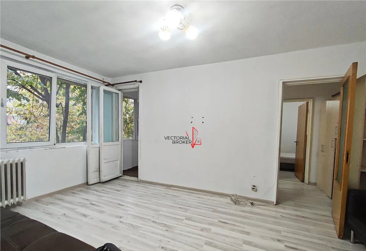 Colentina apartament et 2/10 in bloc stradal zona verde