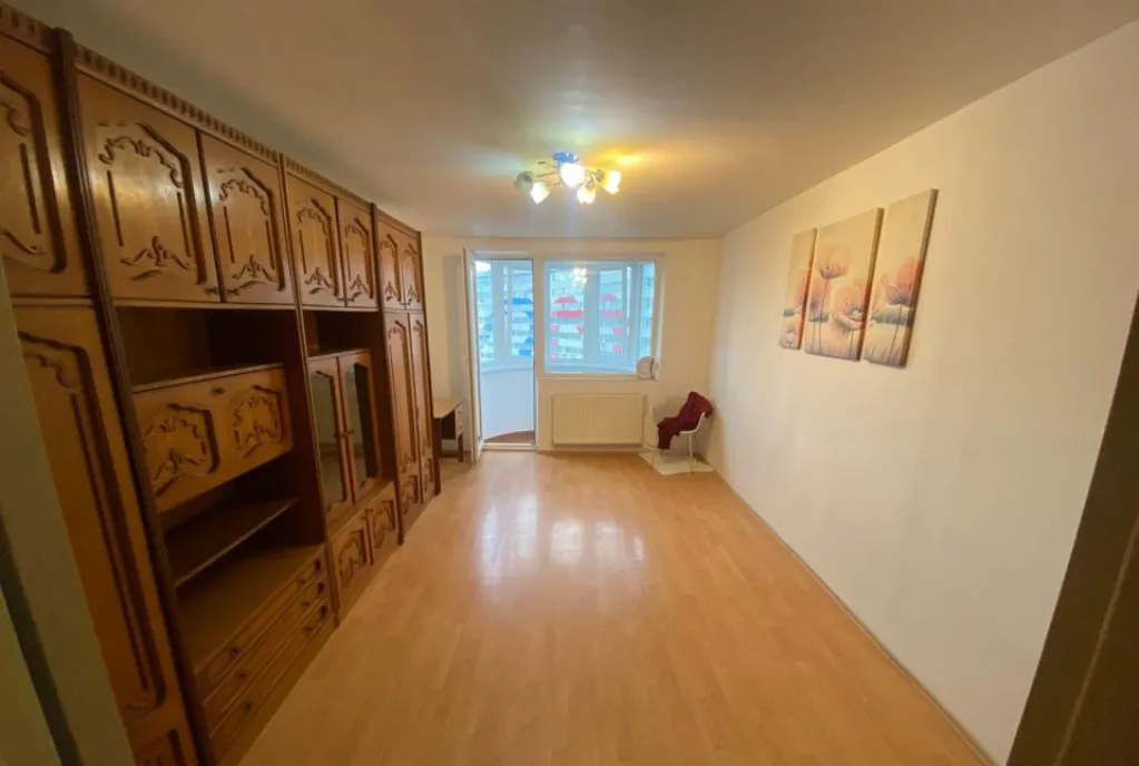 Apartament de vanzare cu 2 camere 46 mp zona Garii