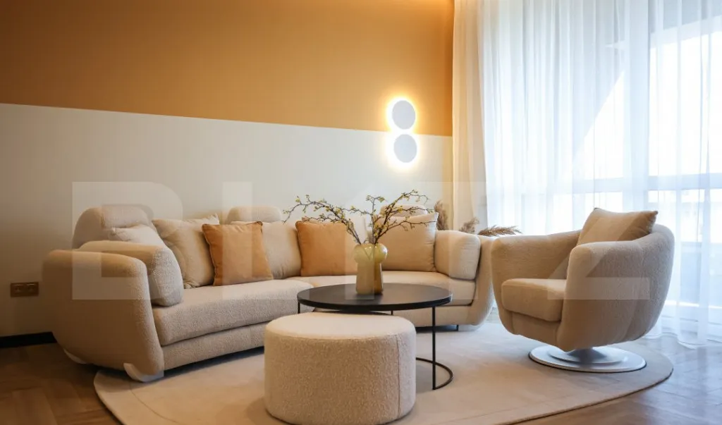 Apartament de lux de vanzare cu 2 camere 56 mp Parcare