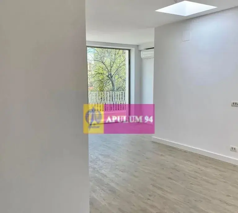 Apartament 120mp cu terasa panoramica Strada Licurg