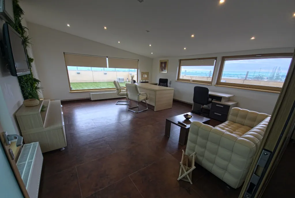 Spatiu birouri 64 mp mobilat utilat km 5