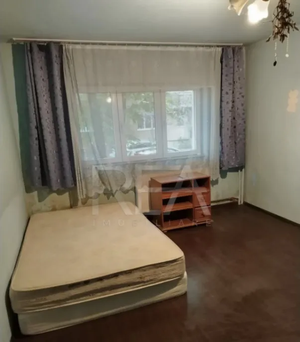 4 camere P/4 3 bai anvelopat 83mp Gorjului