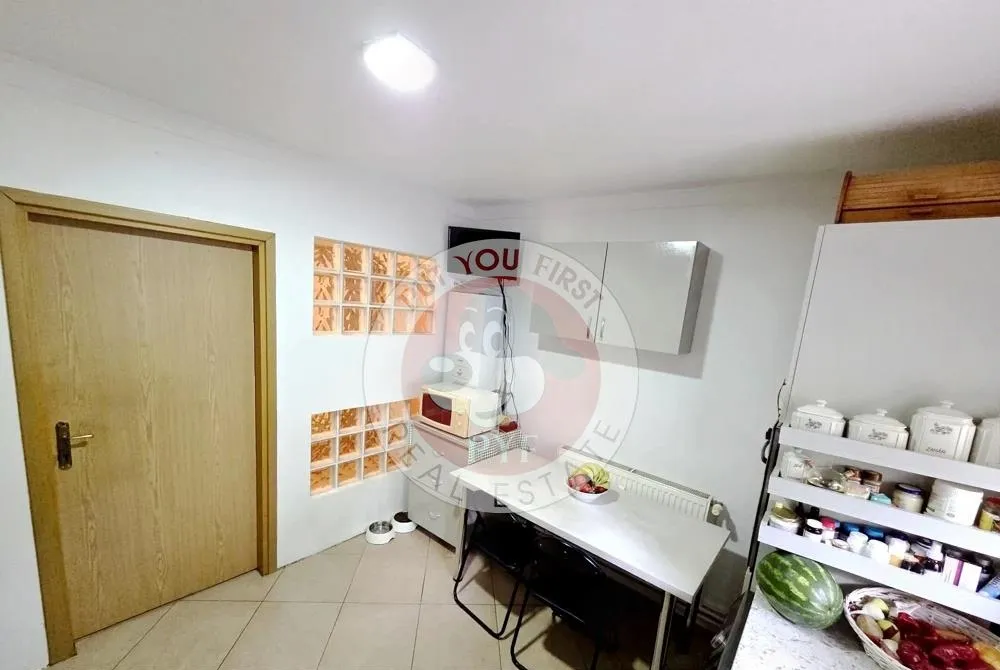 Parc Tineretului 4 camere 92mp Semidecomandat Parcare B12956