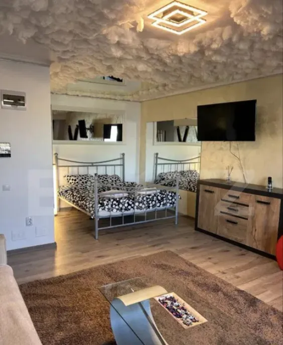 Apartament 1 camera 38 mp zona vivo