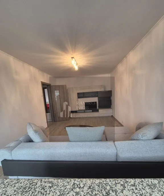 Garsoniera 44 mp Parc ior sector 3 mobilat complet