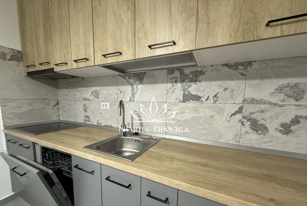 Casa cu 4 camere 2 bai terasa si gradina de 50m