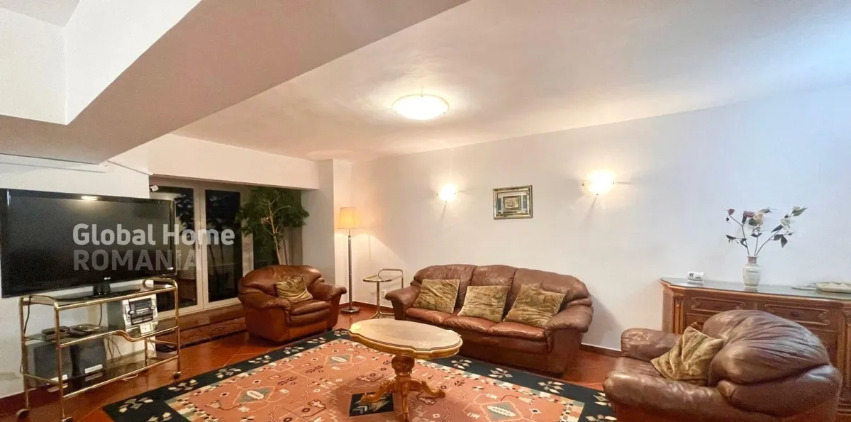 Vintage Duplex - 3 Rooms 123 mp Unirii 2 Bathrooms Private Heating System