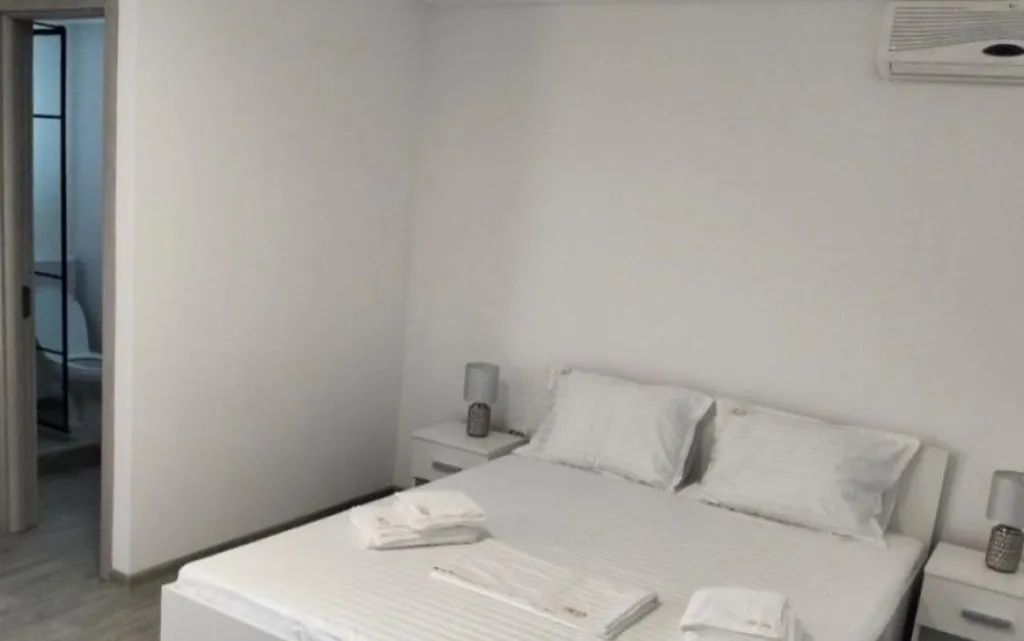 Garsoniera zona Dristor 1