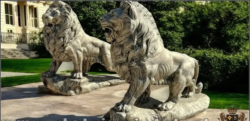 Set statuete lei gigant auriu patinat model S66