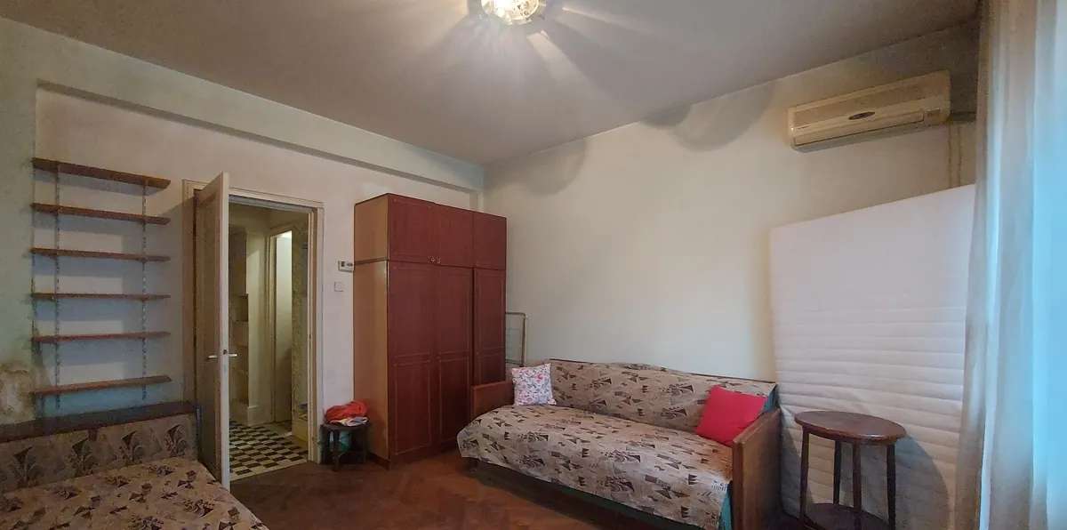 Batistei aproape Centrul Cultural Chinez