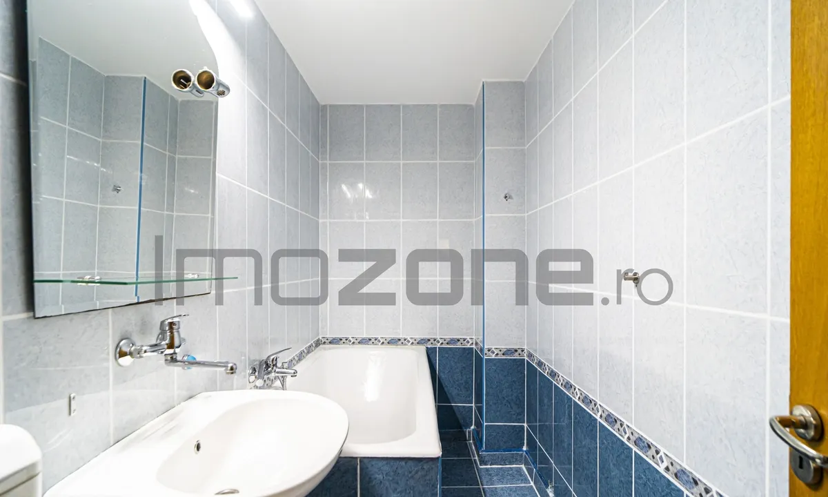 Sebastian 141 3 camere 78mp et 1 2 bai centrala proprie disponibil imediat