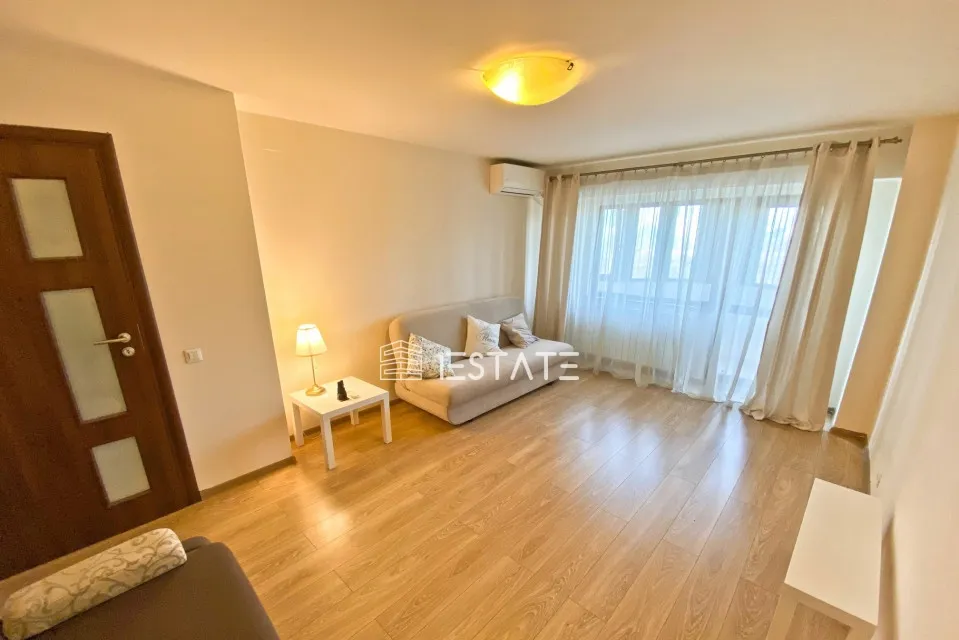 Mall Vitan garsoniera 40 mp 10 minute de metrou Dristor