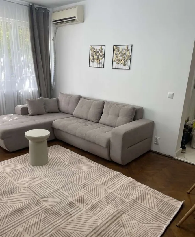 Parc Bazilescu Bucurestii Noi Doua camere recent renovat si mobilat