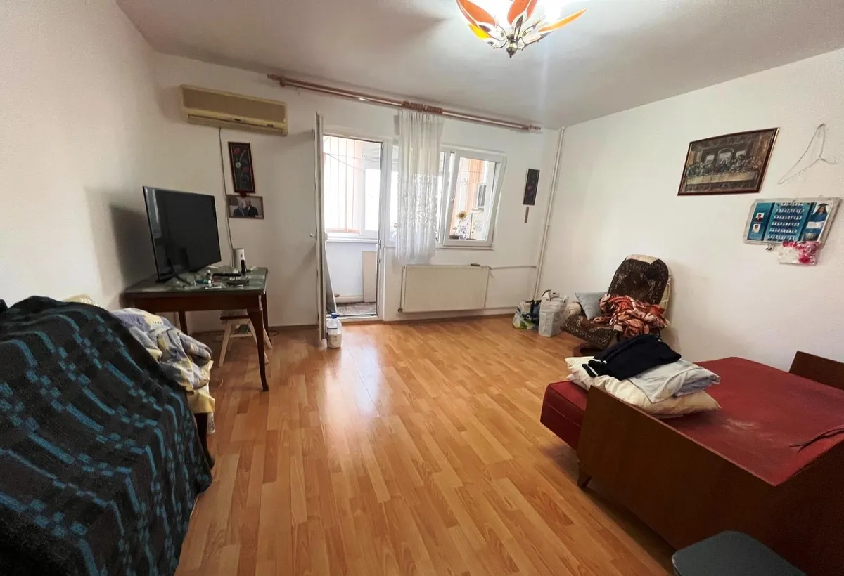 Titan Costin Georgian