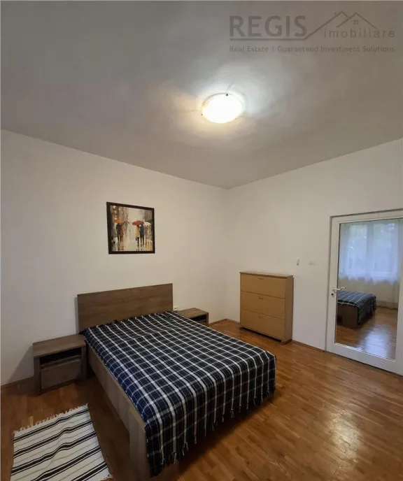 Apartament 2 camere decomandat cu loc de parcare/Pet friendl