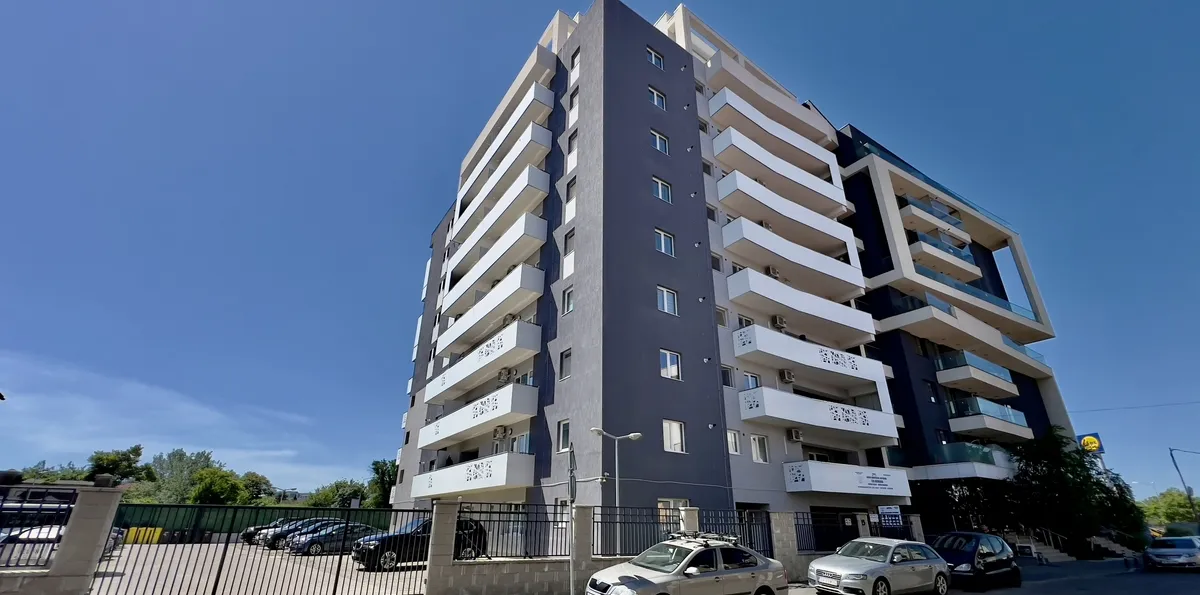 Unirii 13 Septembrie Casa Poporului Hotelul Marriott bloc 2022