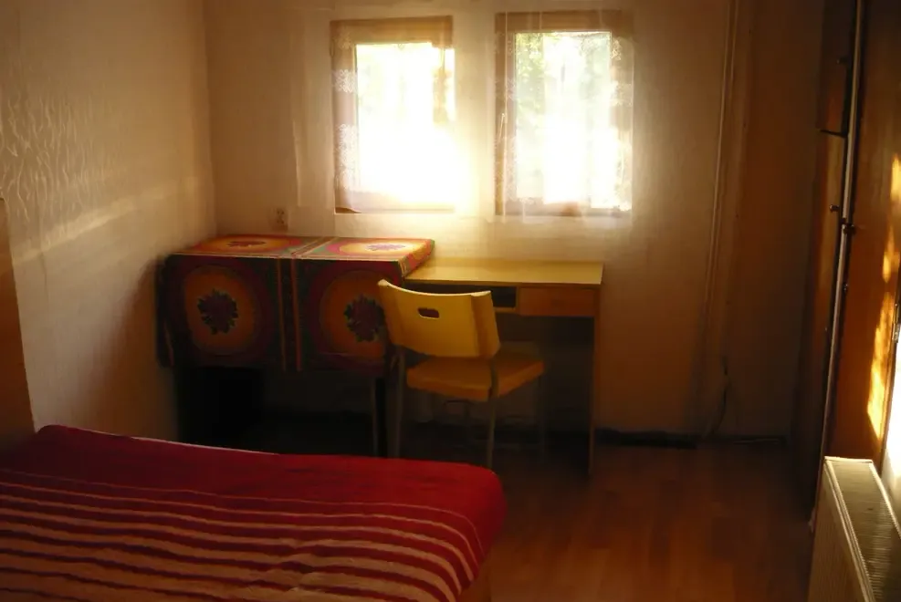 Canera de inchiriat cu cheltuieli incluse