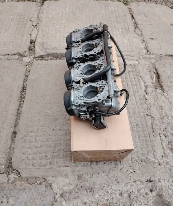 CARBURATOARE honda cbr 600 F