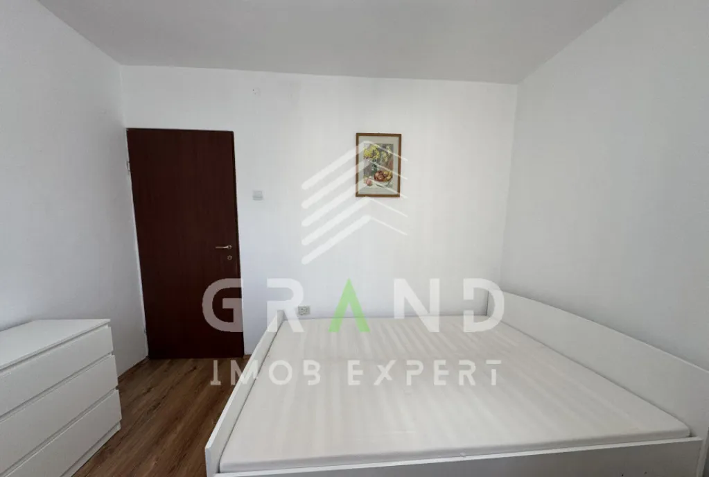 Apartament 4 camere 2 balcoane parcare Marasti/Lacu