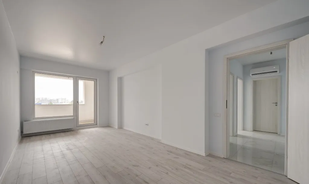 2 cam decomandat Iuliu Maniu sect 6 Bucuresti