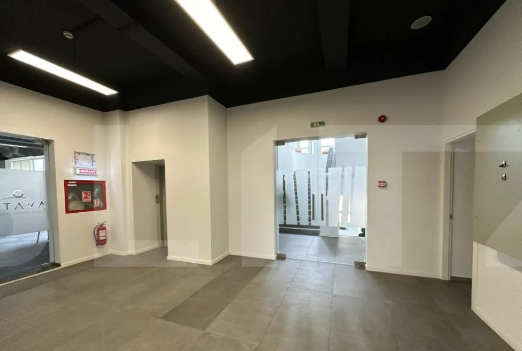 Etaj open space ultramodern in cladire clasa A