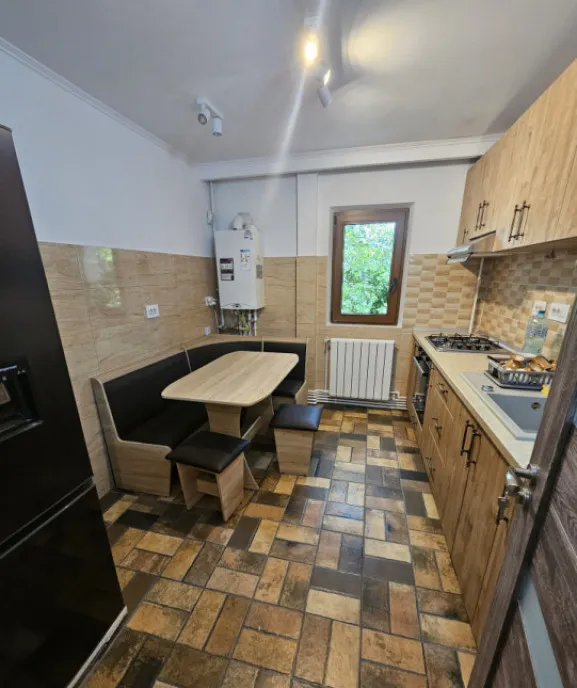 Apartament 3 camere renovat total in 2023 mobilat si uti