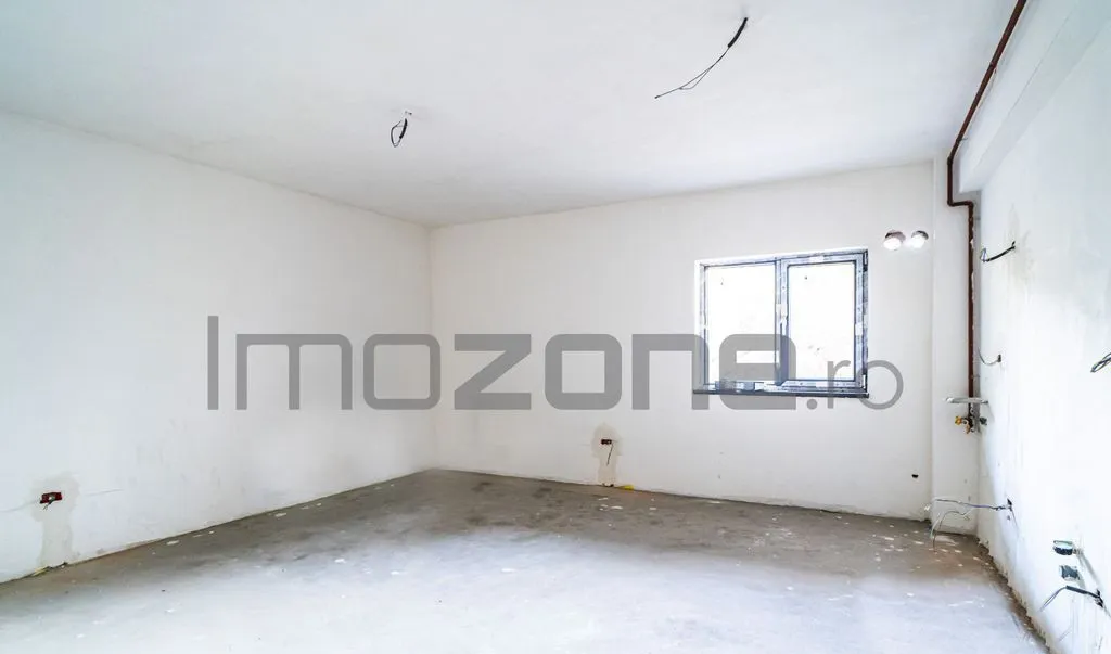 3 camere 81 mp Decomandat Militari langa metrou liber