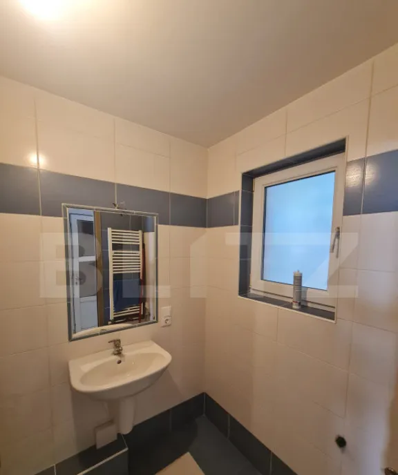 Apartament cu 4 camere gradina 2 terase parcare zona Som