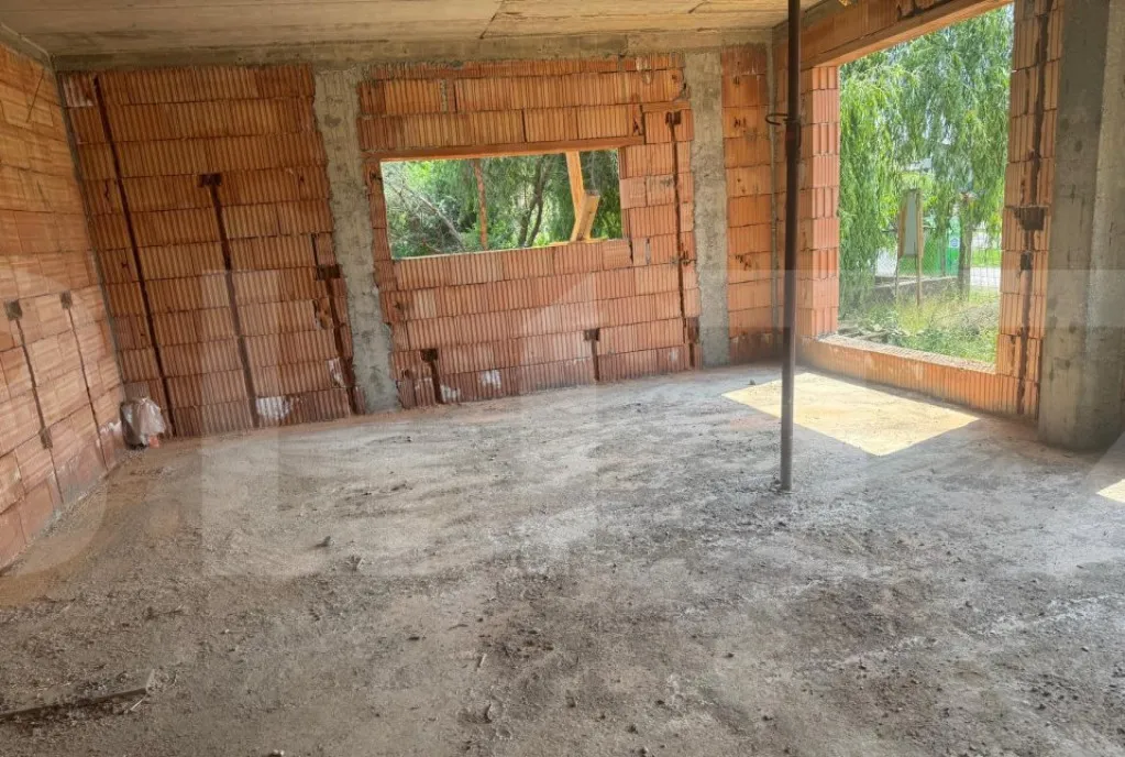 De vanzare duplex 4 camere inca in stadiu de constructie