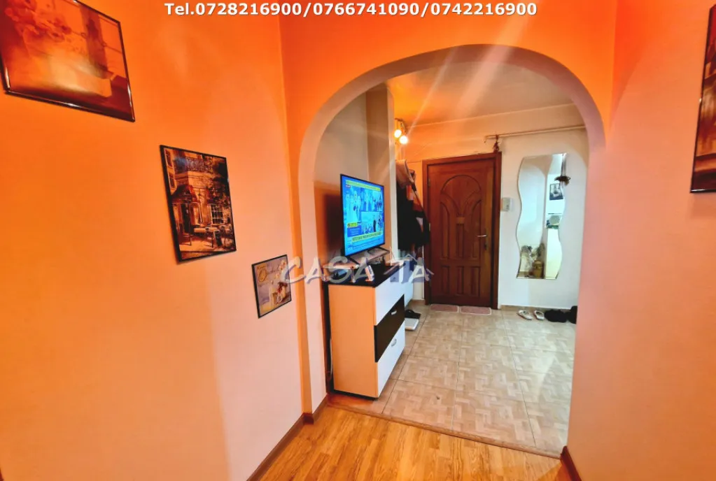 Apartament 4 camere situat in Targu Jiu Str 23 August