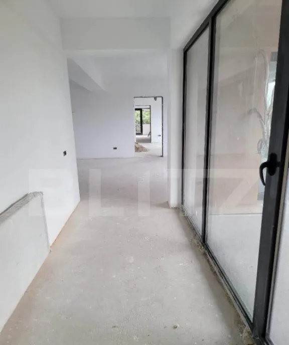 Apartament 1 camera 44 10mp parcare in ansamblul Perfect Re