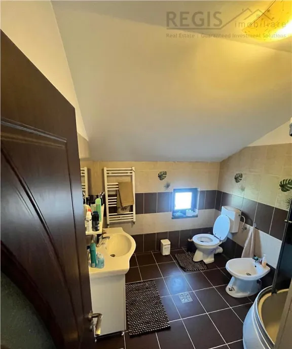 Casa cu 4 camere harman