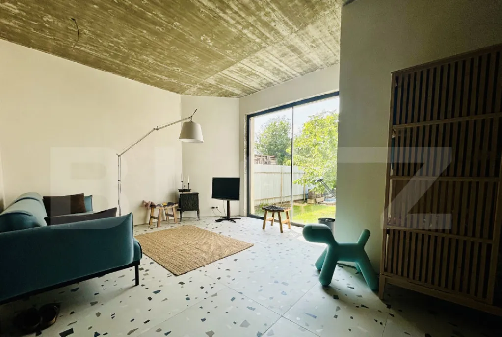 Casa Individuala Noua Construita Beton Monolitic