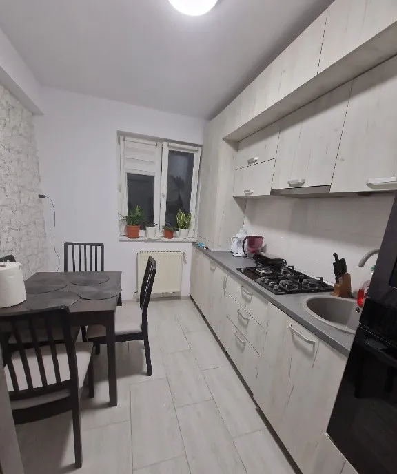 Apartament 2 camere Bazilescu spre inchiriere