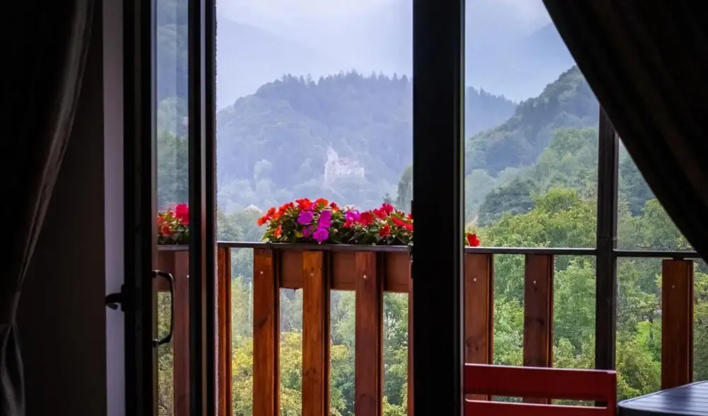 Transylvanian Inn Vila in Predelut Bran