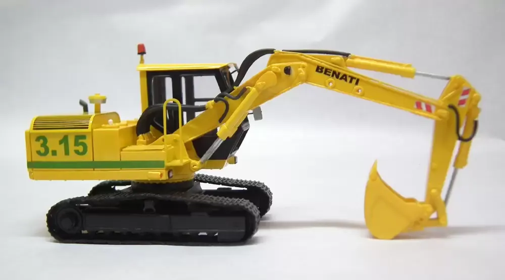 Piese noi de motoare excavatoare Benati