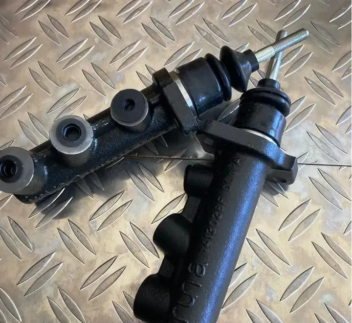 Pompe de frana pentru 3cx si 4cx jcb oportunitate