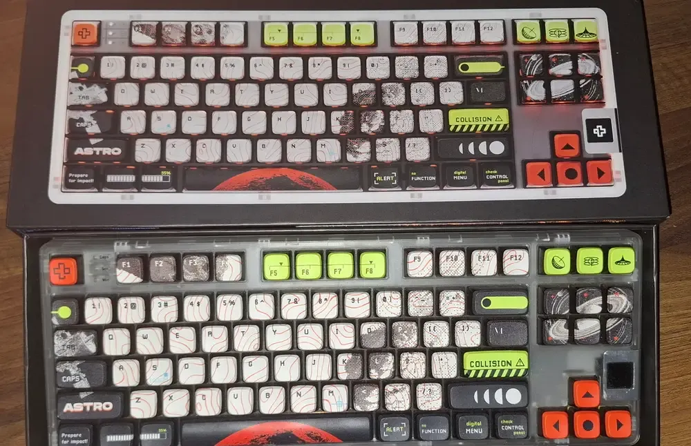 Tastatura QwertyKey 80 Astro Bluetooth Wireless