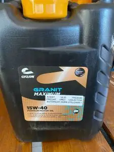 Oferta de ulei 15W40 cu filtru motor GRATUIT