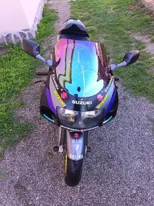 SUZUKI GSXR 600 ! stare FOARTE BUNA