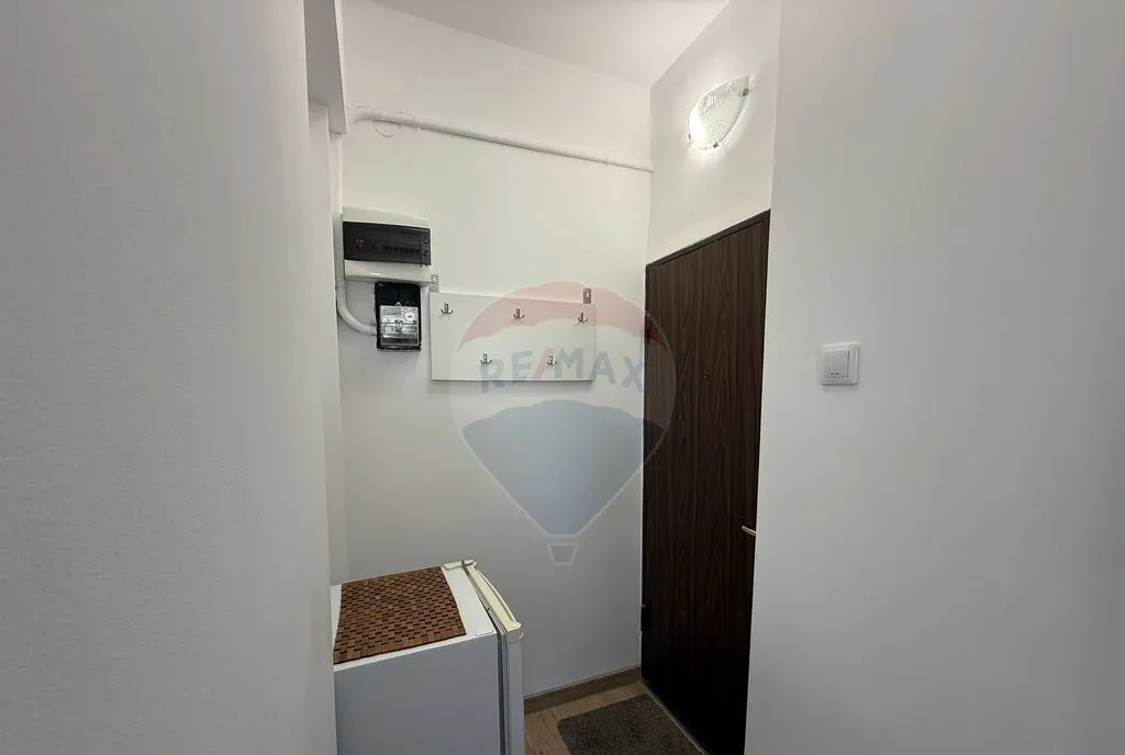 De inchiriat Garsoniera la Universitate