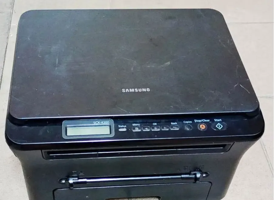 Multifunctional laser Samsung SCX-4300 toner nou